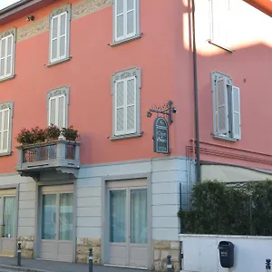 2* Bed & Breakfast Cece E Simo